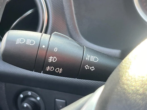 Dacia Logan - Afbeelding 19 van 25