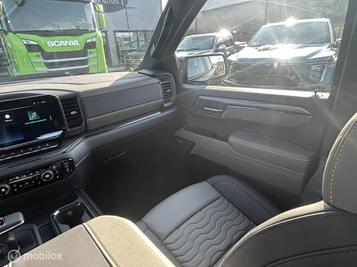 Chevrolet Silverado - Afbeelding 16 van 30