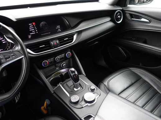 Alfa Romeo Stelvio - Afbeelding 8 van 30