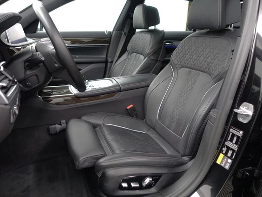 BMW 7 Serie - Afbeelding 27 van 30