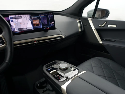 BMW iX - Afbeelding 9 van 30