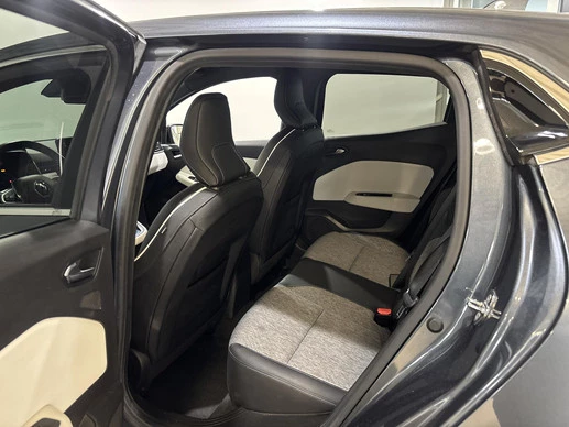 Renault Clio - Afbeelding 14 van 30