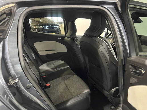 Renault Clio - Afbeelding 16 van 30