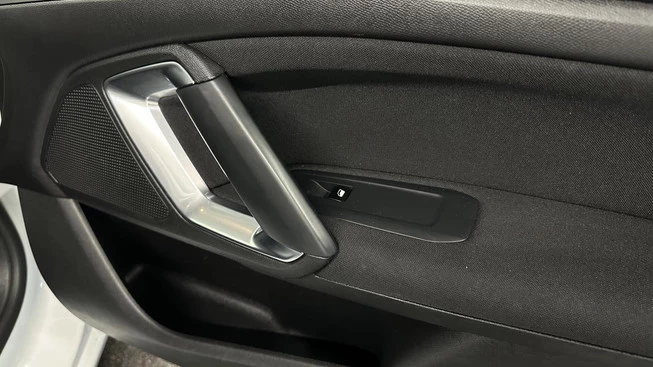 Peugeot 308 - Afbeelding 17 van 30