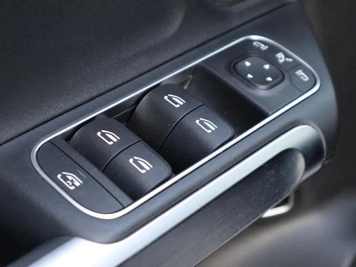 Mercedes-Benz 200-klasse - Afbeelding 18 van 30