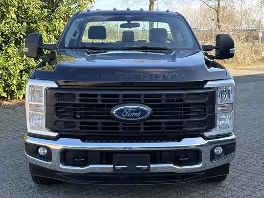 Ford F-350 - Afbeelding 2 van 15
