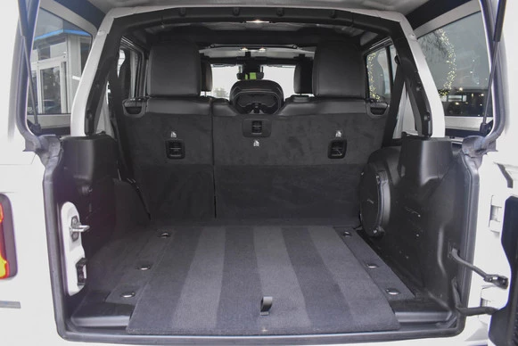 Jeep Wrangler - Afbeelding 23 van 30