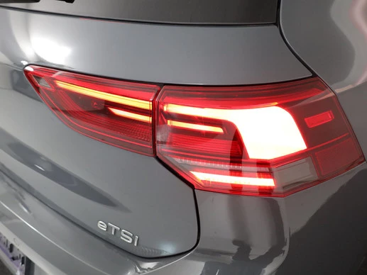 Volkswagen Golf - Afbeelding 16 van 25