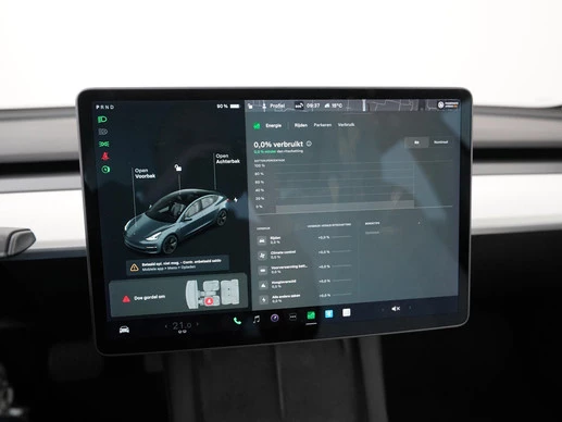 Tesla Model 3 - Afbeelding 16 van 30