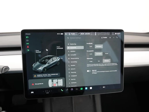 Tesla Model 3 - Afbeelding 20 van 30