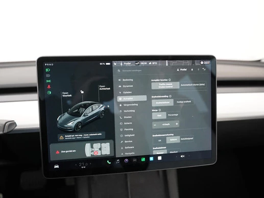 Tesla Model 3 - Afbeelding 22 van 30