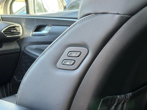 Hyundai Santa Fe - Afbeelding 22 van 30