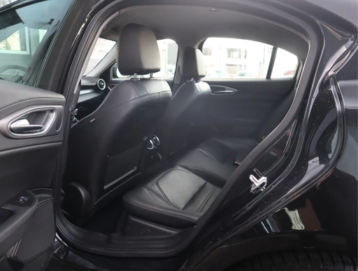 Alfa Romeo Giulia - Afbeelding 4 van 30