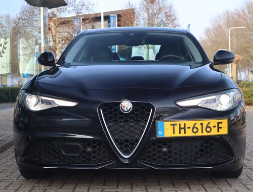 Alfa Romeo Giulia - Afbeelding 22 van 30