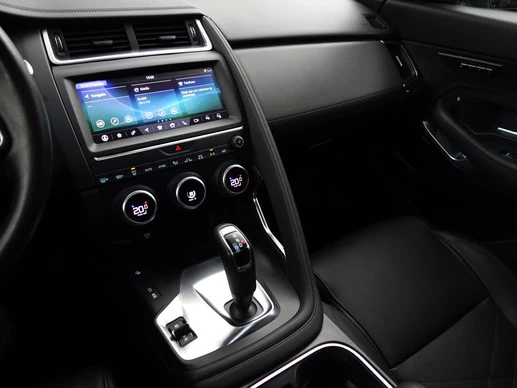 Jaguar E-PACE - Afbeelding 9 van 30