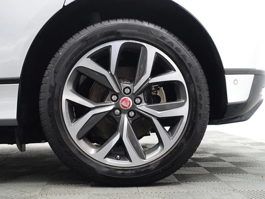 Jaguar I-PACE - Afbeelding 26 van 30