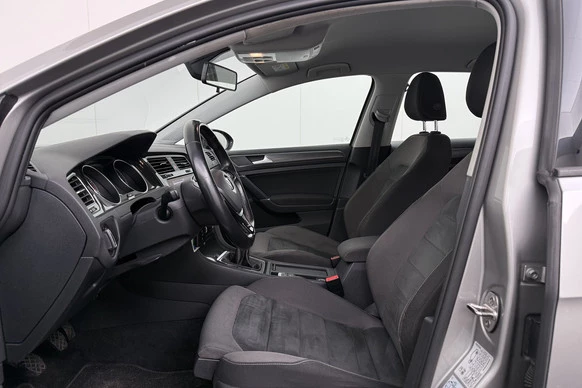 Volkswagen Golf - Afbeelding 8 van 30