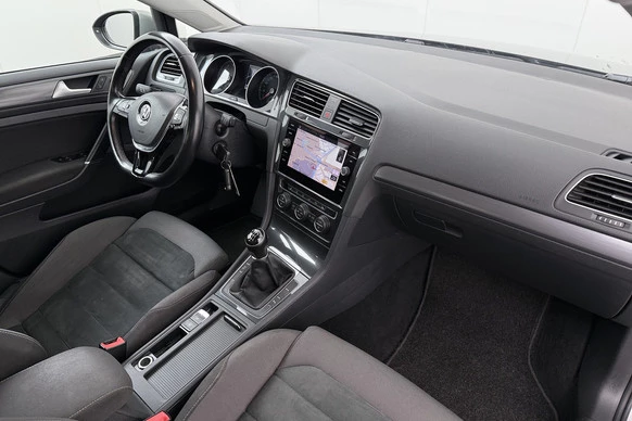 Volkswagen Golf - Afbeelding 13 van 30