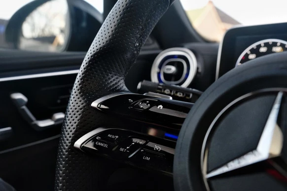 Mercedes-Benz C-Klasse - Afbeelding 27 van 30