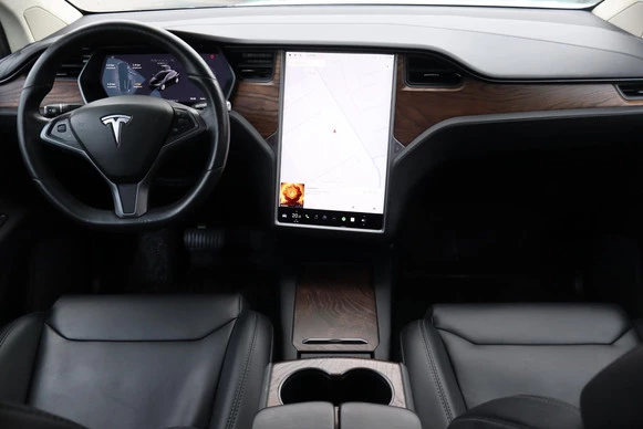 Tesla Model X - Afbeelding 2 van 30