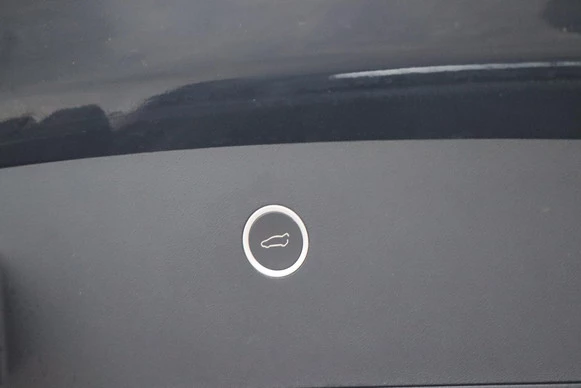 Tesla Model X - Afbeelding 18 van 30