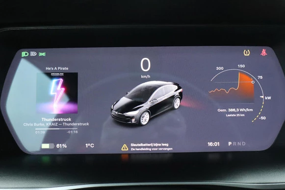 Tesla Model X - Afbeelding 26 van 30