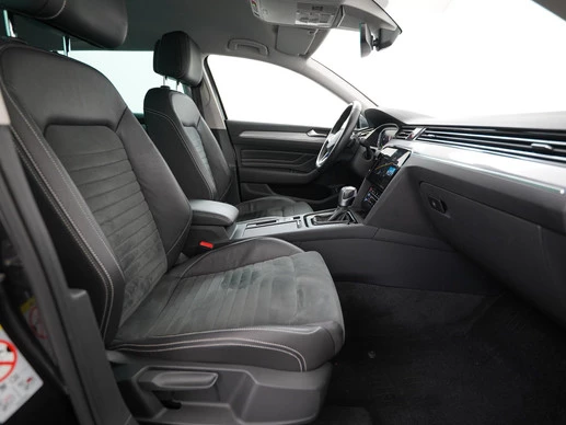 Volkswagen Passat - Afbeelding 3 van 30