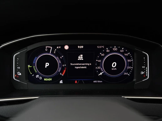 Volkswagen Passat - Afbeelding 13 van 30