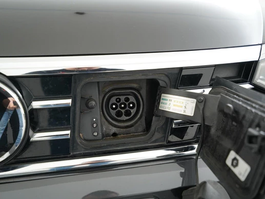 Volkswagen Passat - Afbeelding 25 van 30