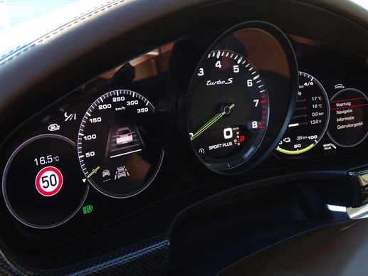 Porsche Panamera - Afbeelding 15 van 30