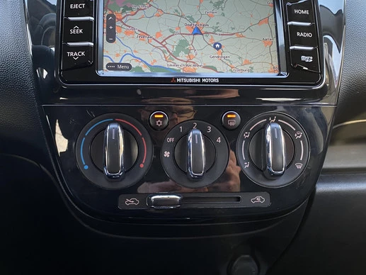 Mitsubishi Space Star - Afbeelding 25 van 30