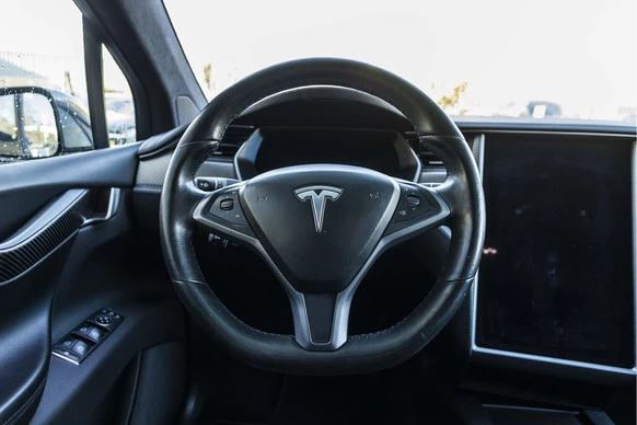 Tesla Model X - Afbeelding 20 van 30