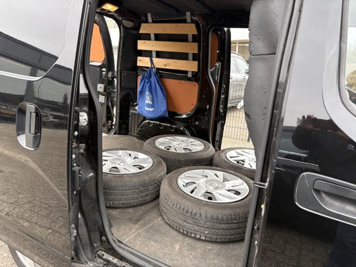 Nissan e-NV200 - Afbeelding 18 van 30