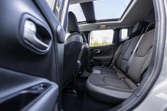 Jeep Renegade - Afbeelding 14 van 30