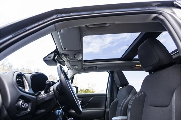 Jeep Renegade - Afbeelding 21 van 30