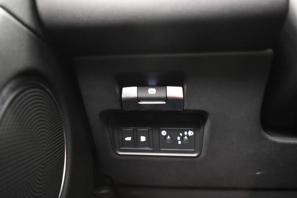 Land Rover Discovery Sport - Afbeelding 27 van 30