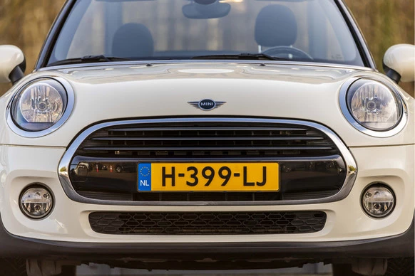 MINI Cooper Cabrio - Afbeelding 3 van 30