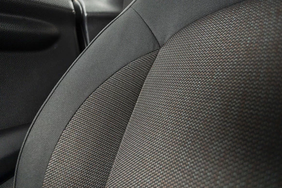 MINI Cooper Cabrio - Afbeelding 19 van 30