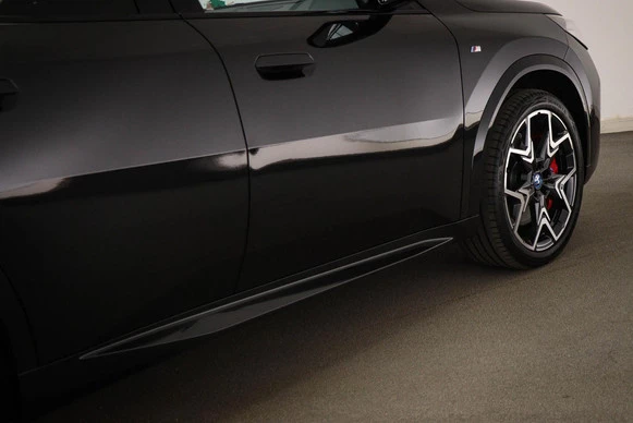 BMW iX2 - Afbeelding 30 van 30