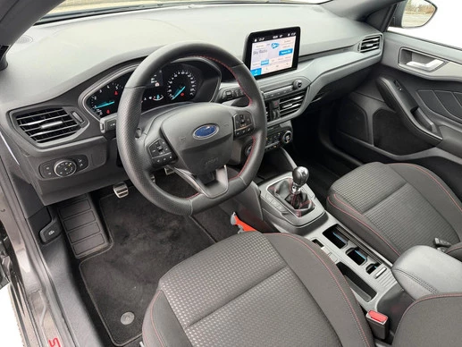 Ford Focus - Afbeelding 18 van 30