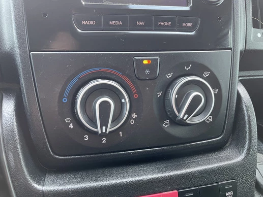 Peugeot Boxer - Afbeelding 25 van 29