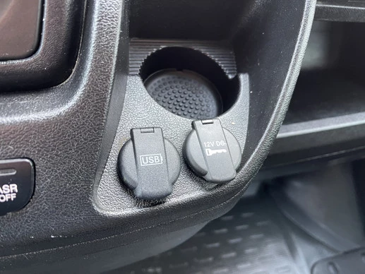 Peugeot Boxer - Afbeelding 28 van 29