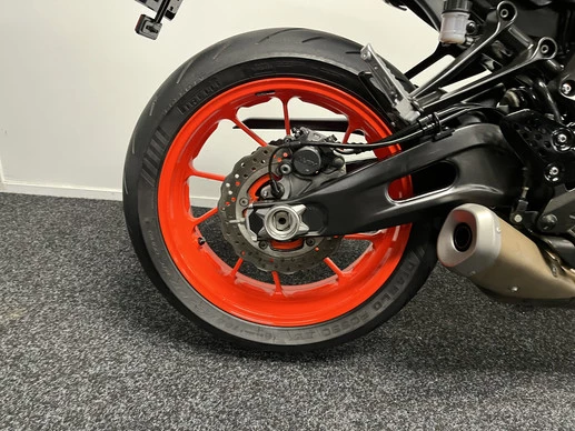 Yamaha MT 07 - Afbeelding 7 van 17