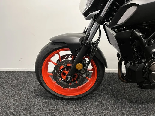 Yamaha MT 07 - Afbeelding 14 van 17