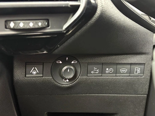 DS DS 7 - Afbeelding 25 van 30