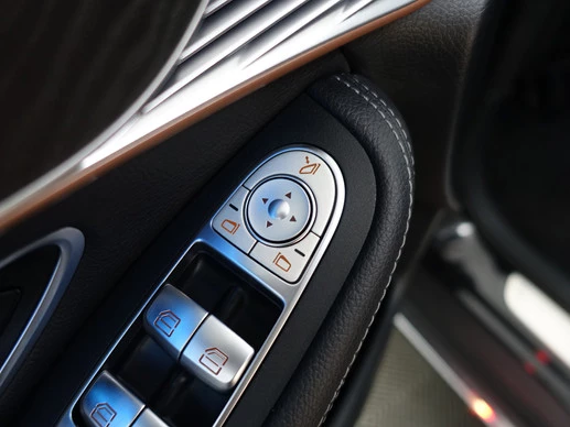 Mercedes-Benz EQC - Afbeelding 20 van 30