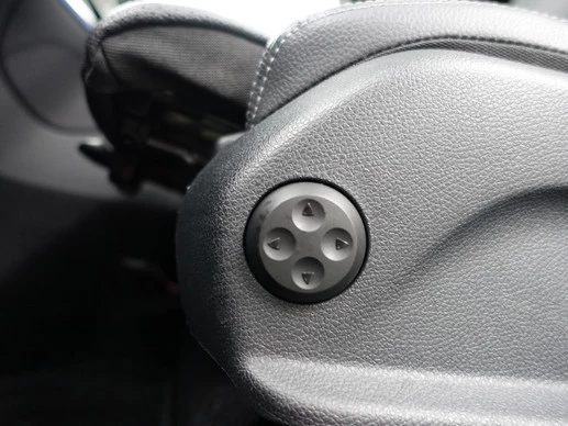 Mercedes-Benz EQC - Afbeelding 26 van 30