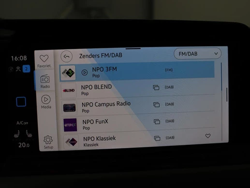 Volkswagen Golf - Afbeelding 22 van 30