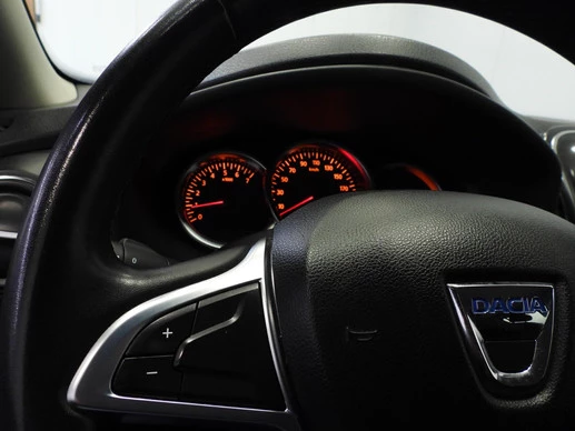 Dacia Logan - Afbeelding 14 van 30