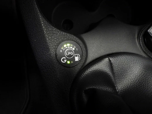 Dacia Logan - Afbeelding 18 van 30